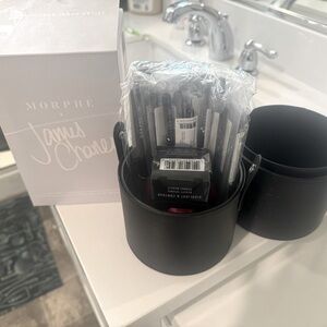 Morphe - James Charles 34 piece Brush Set. New